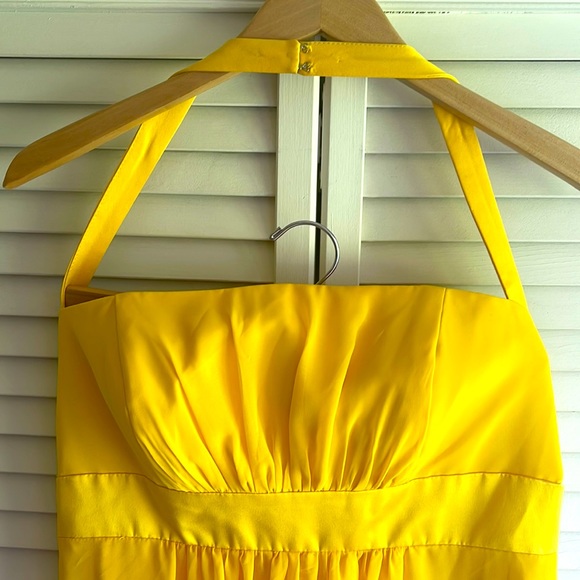 Canary Long Halter Neck Gown - Picture 2 of 7